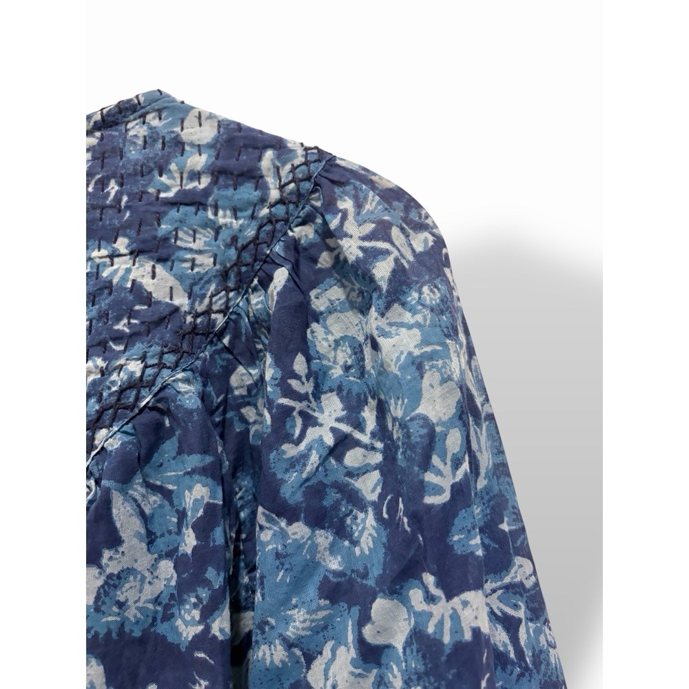 We The Free Blue Floral Peasant Top Medium Oversized Boho Button Front Stitching - Picture 12 of 16